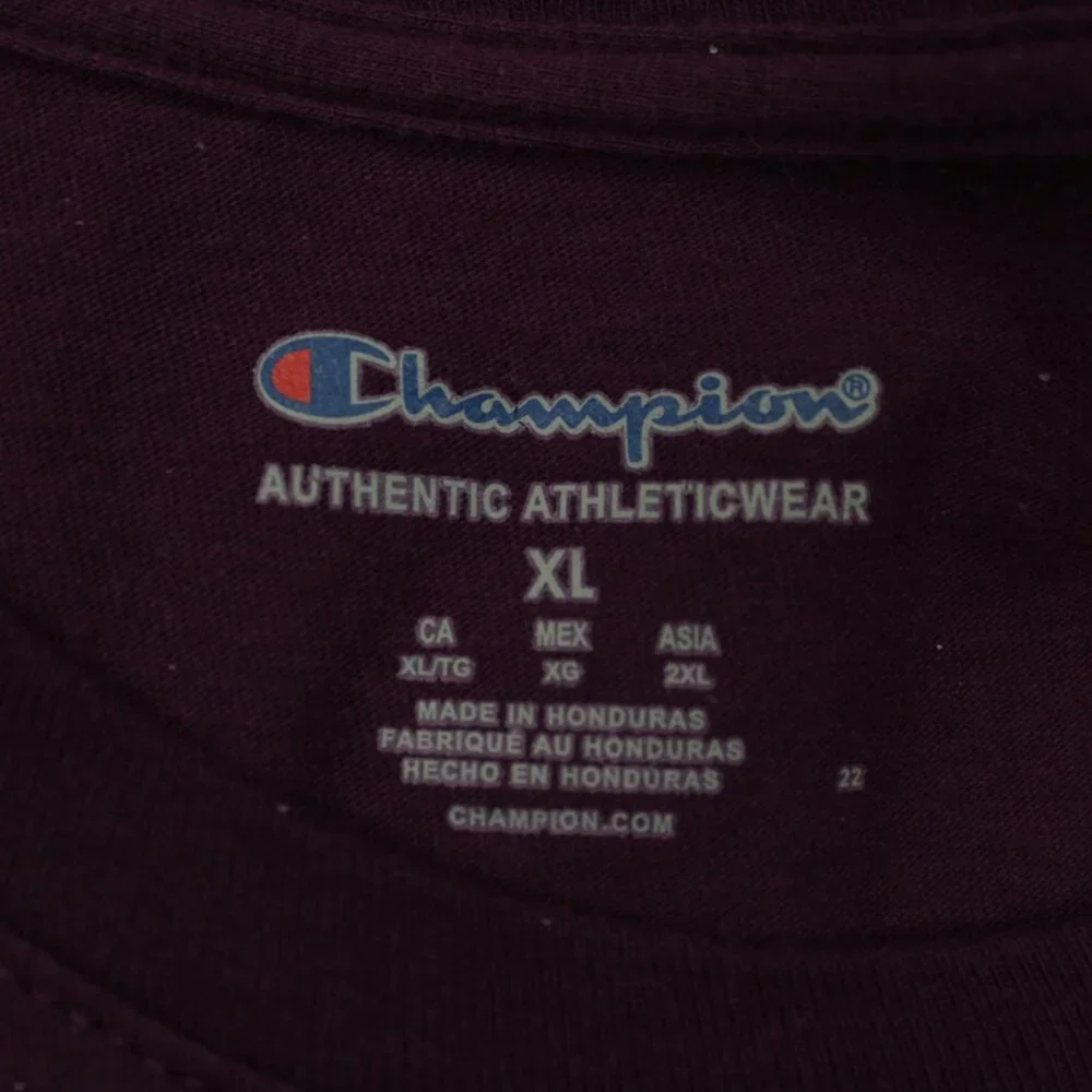 Champion Graphic Shirt‎ Mens XL Purple Athleisure Cotton Short Sleeve Pullover - Picture 6 of 9